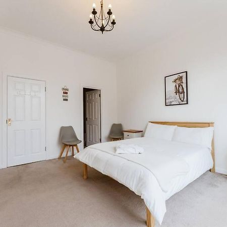Spacious Ensuite Room Near Top Tourist Attractions London Luaran gambar