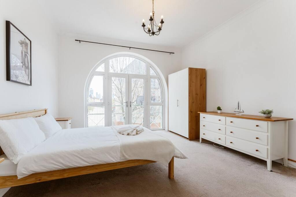 Spacious Ensuite Room Near Top Tourist Attractions London Luaran gambar
